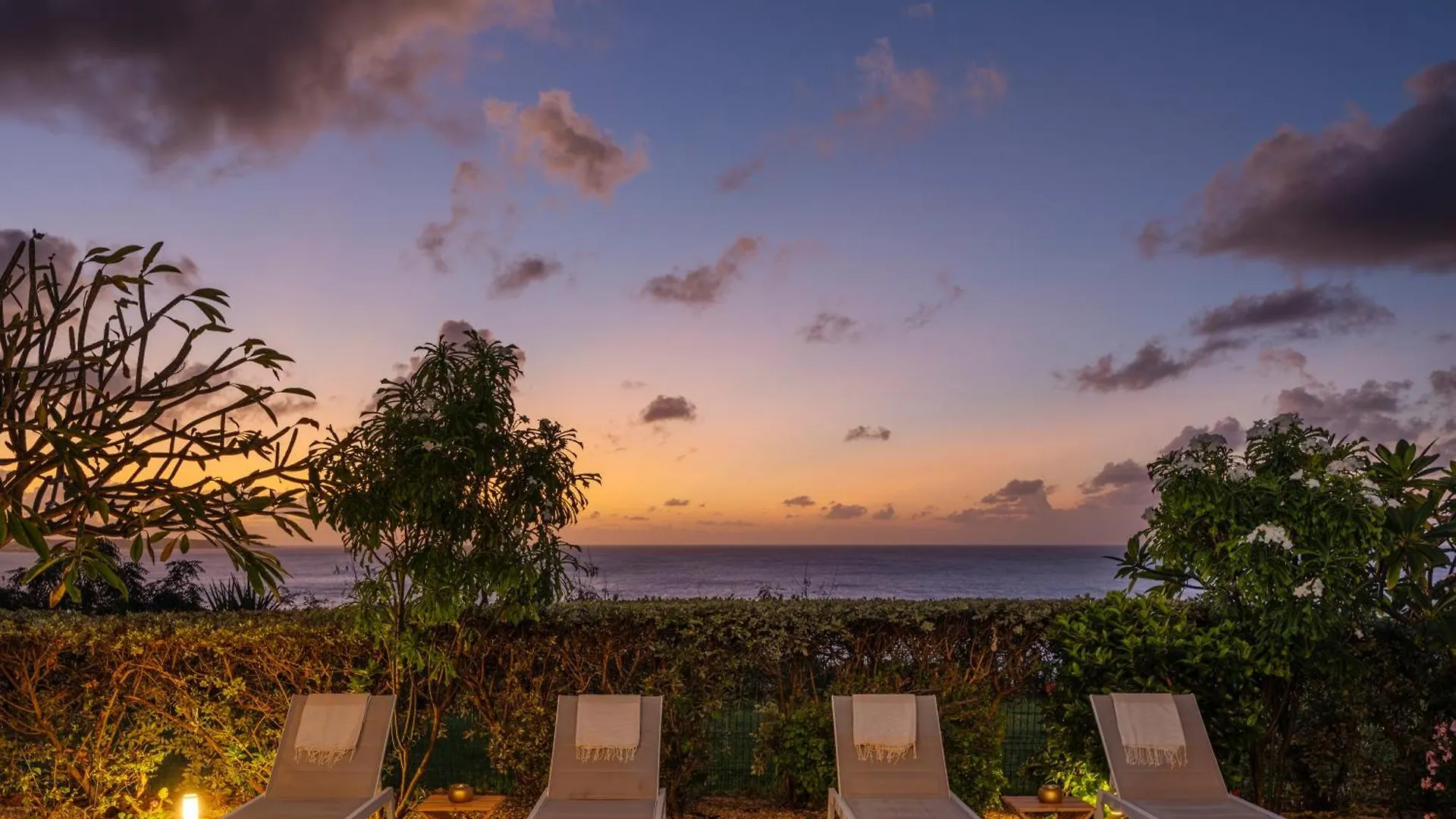 Chez Paulette A Distance A Pied De La Plage Et Piscine Chauffee Grand-Case