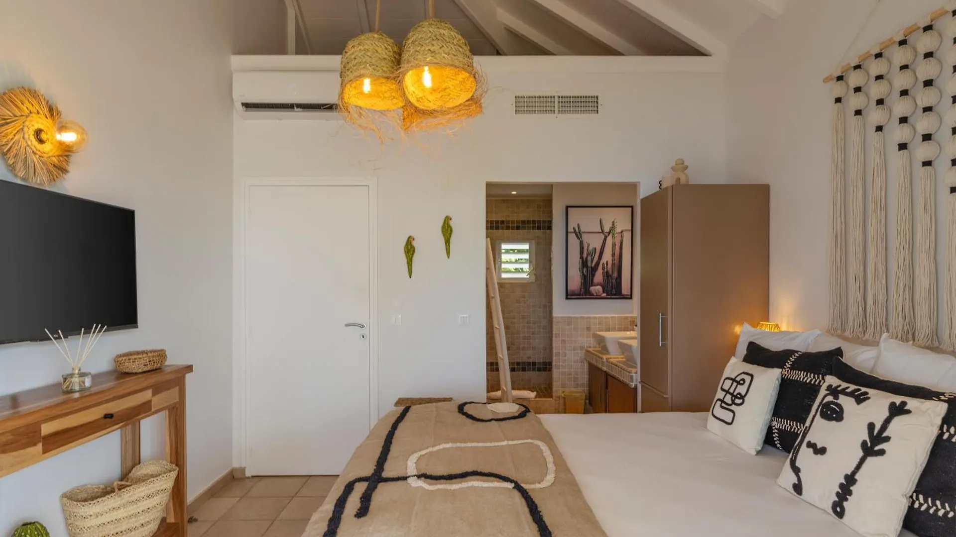 Chez Paulette A Distance A Pied De La Plage Et Piscine Chauffee غراند كيس فيلة